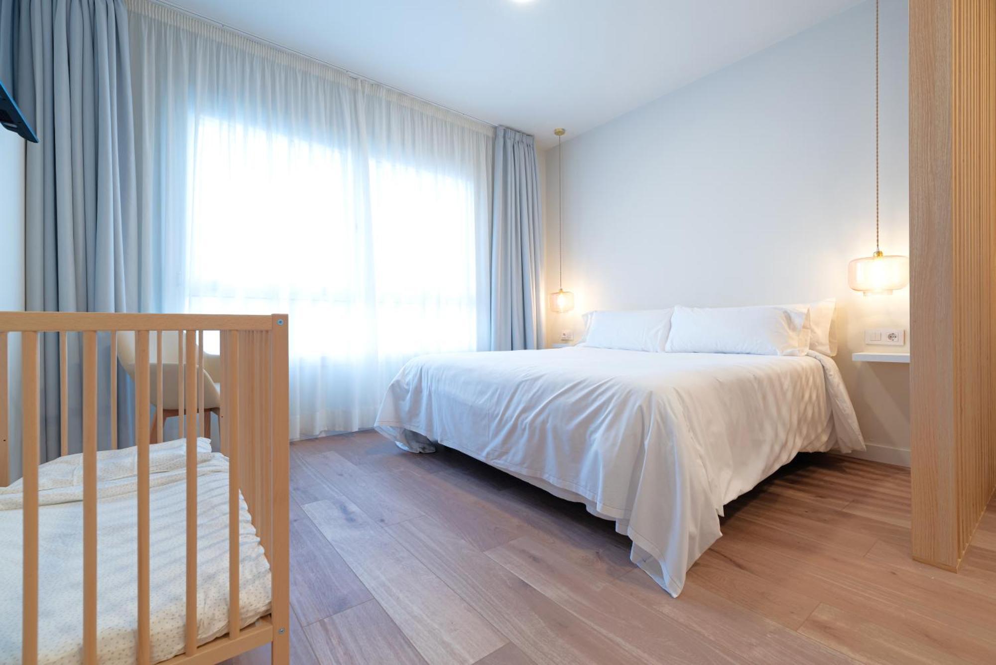 Apartamentos Turisticos Fatima, En El Centro De Віго Екстер'єр фото