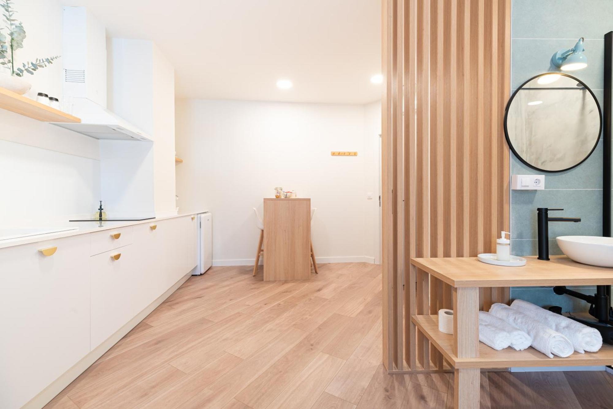 Apartamentos Turisticos Fatima, En El Centro De Віго Екстер'єр фото