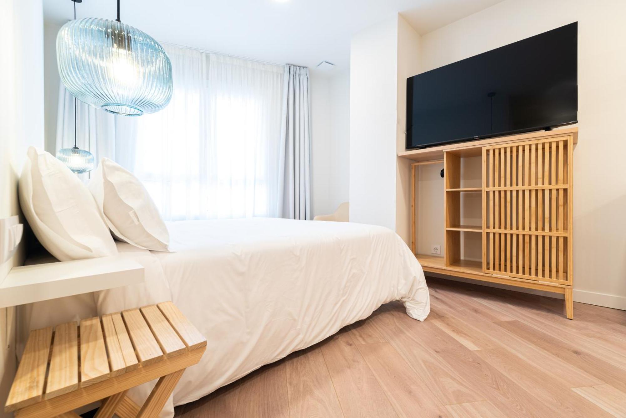 Apartamentos Turisticos Fatima, En El Centro De Віго Екстер'єр фото